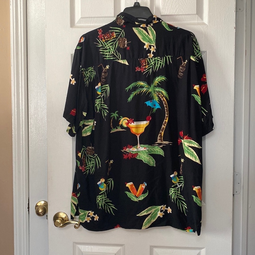 VTG 90’s Mens Black Tiki Bar Hawaiian Short Sleeve Shirt